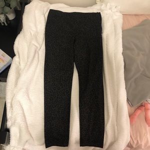 NEW WITH TAGS ANN TAYLOR cheetah print pants